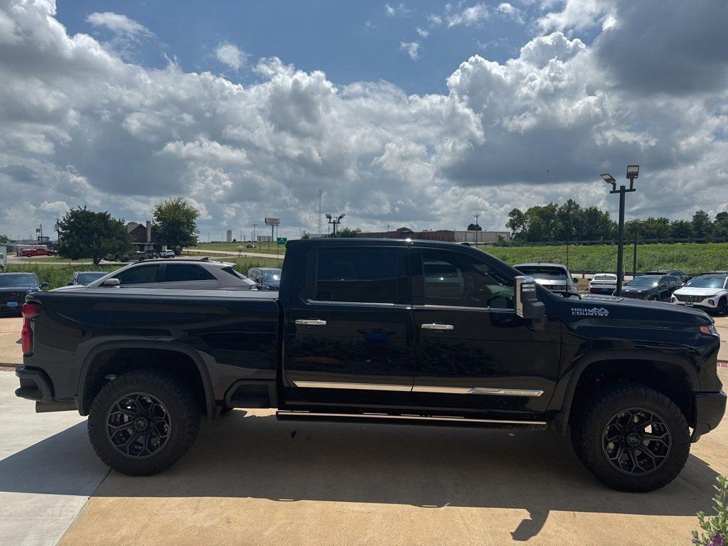 used 2024 Chevrolet Silverado 2500 car, priced at $70,000