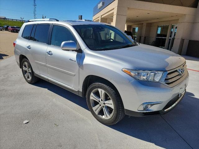 used 2011 Toyota Highlander car, priced at $15,591