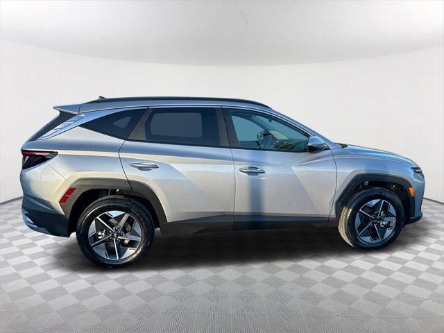 new 2025 Hyundai TUCSON Hybrid car, priced at $38,440