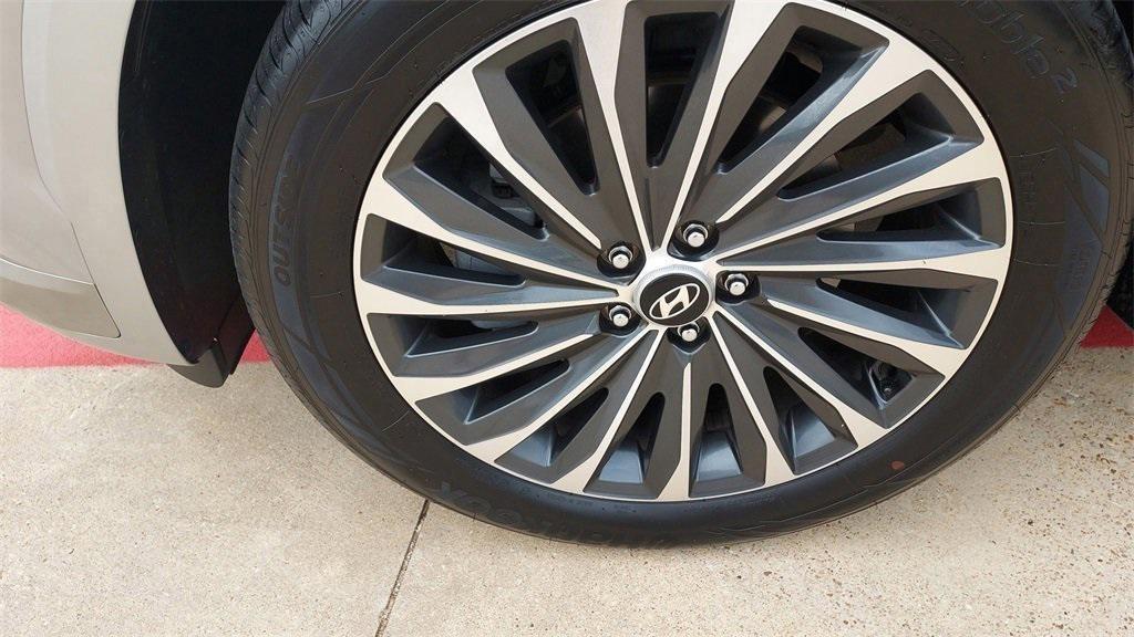 used 2024 Hyundai Palisade car, priced at $40,273
