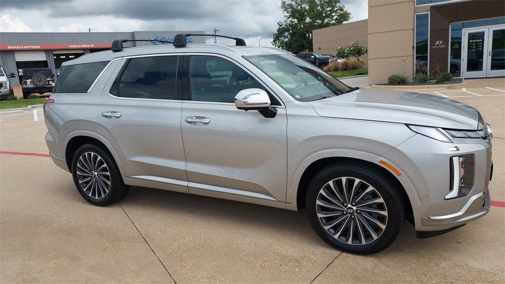 used 2024 Hyundai Palisade car, priced at $40,273
