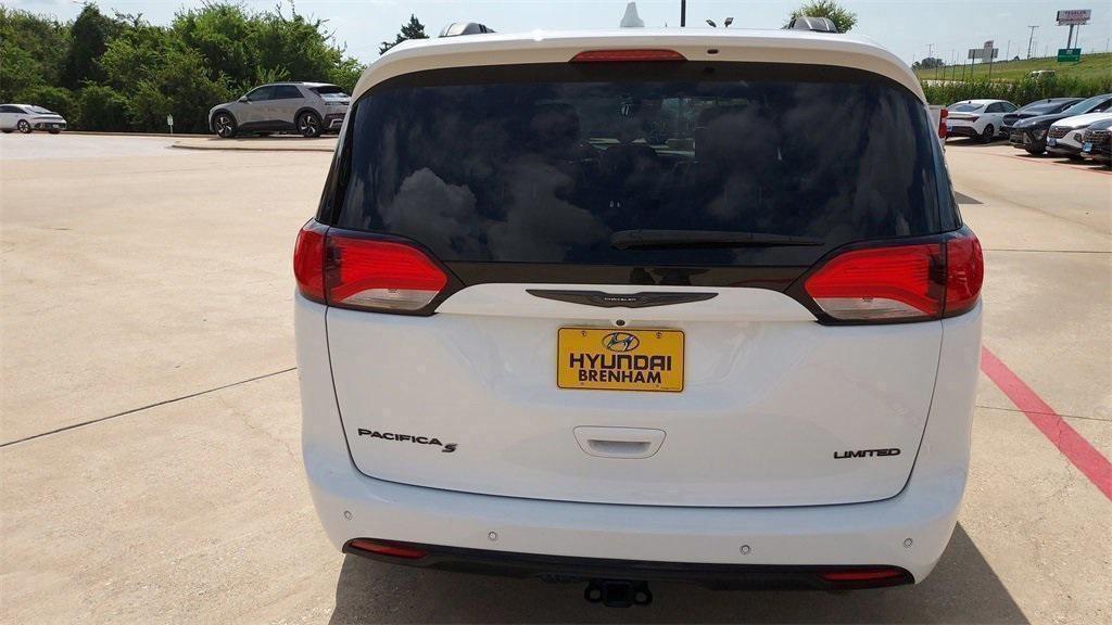 used 2019 Chrysler Pacifica car, priced at $20,295