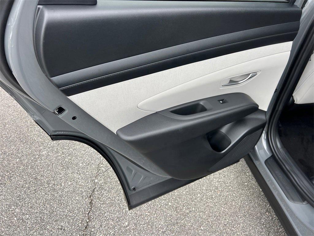 new 2025 Hyundai Tucson car, priced at $33,235