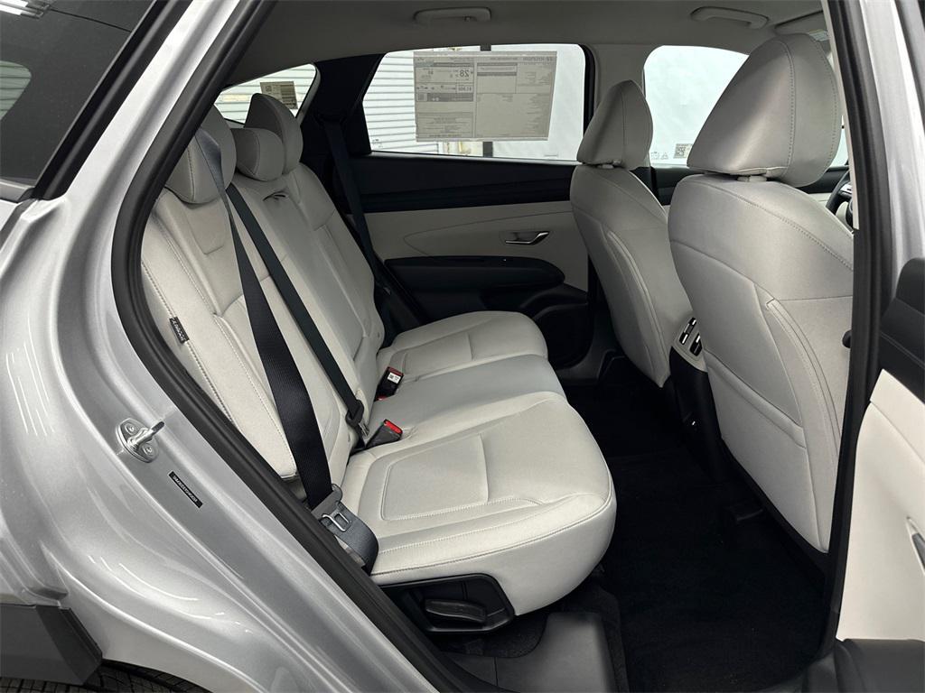 new 2025 Hyundai Tucson car, priced at $30,950