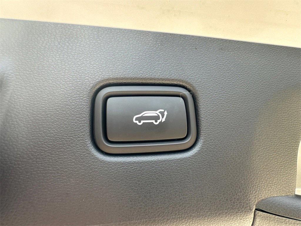 new 2024 Hyundai TUCSON Hybrid car, priced at $34,900