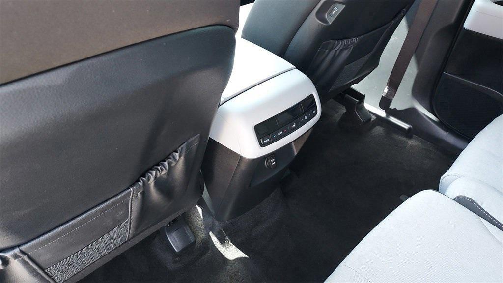 used 2025 Hyundai Palisade car, priced at $34,595
