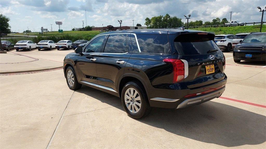 used 2025 Hyundai Palisade car, priced at $34,595