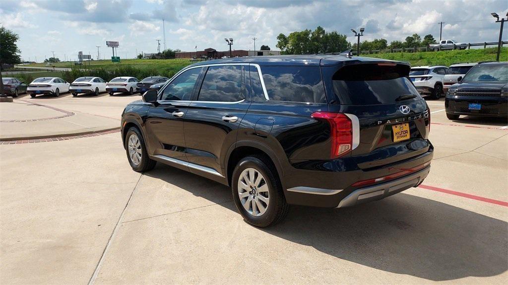 used 2025 Hyundai Palisade car, priced at $34,595