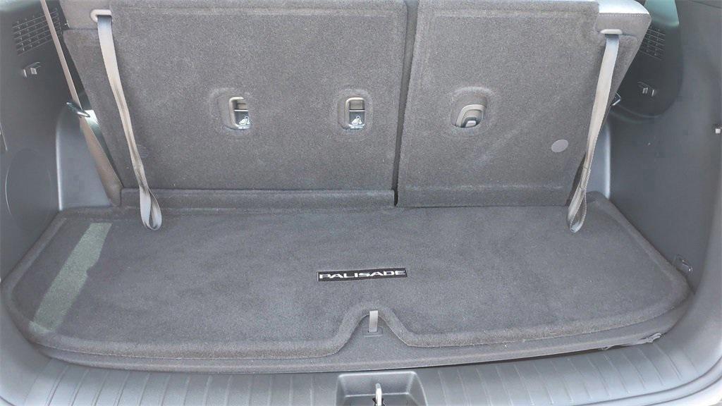 used 2025 Hyundai Palisade car, priced at $34,595