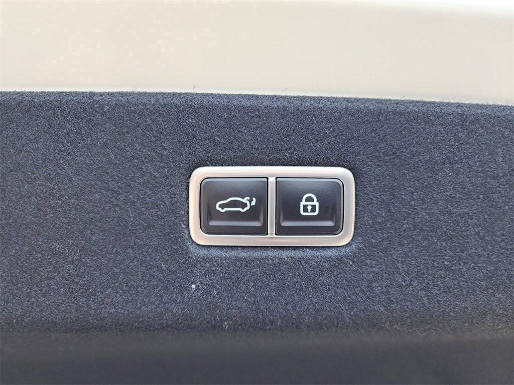 new 2023 Hyundai IONIQ 6 car, priced at $43,600