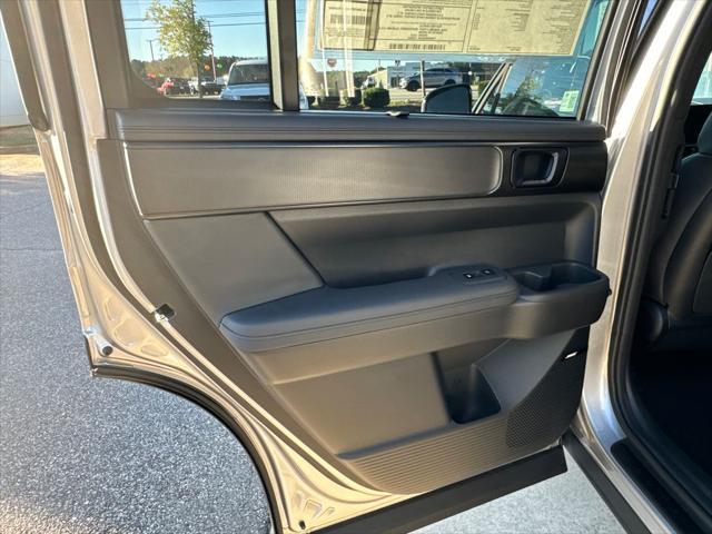 new 2025 Hyundai Santa Fe car, priced at $47,607