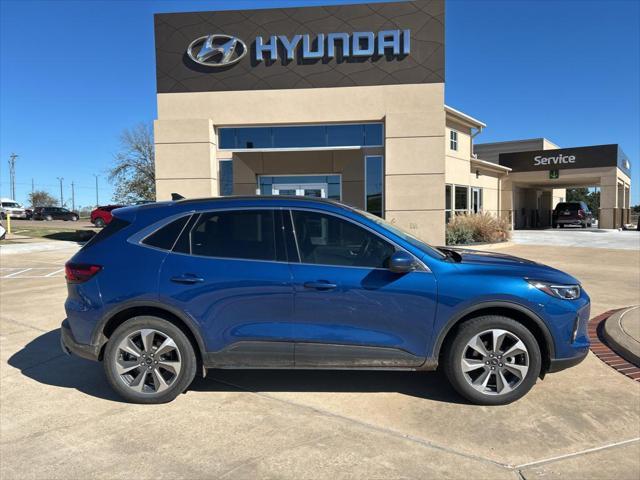 used 2023 Ford Escape car, priced at $26,991