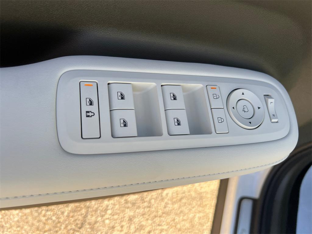 new 2025 Hyundai Santa Fe car, priced at $46,575