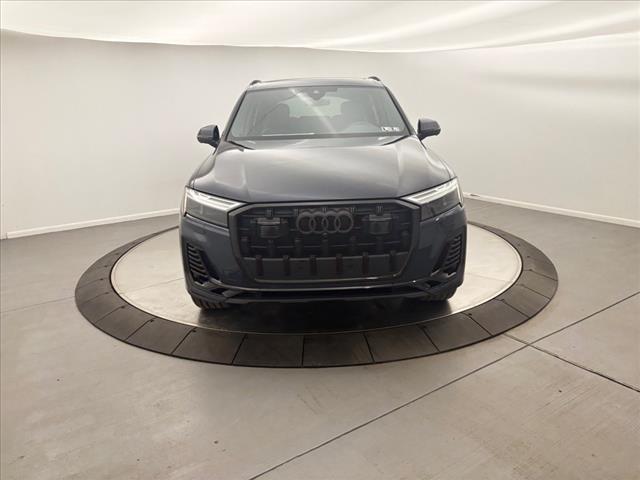 new 2025 Audi Q7 car, priced at $77,750
