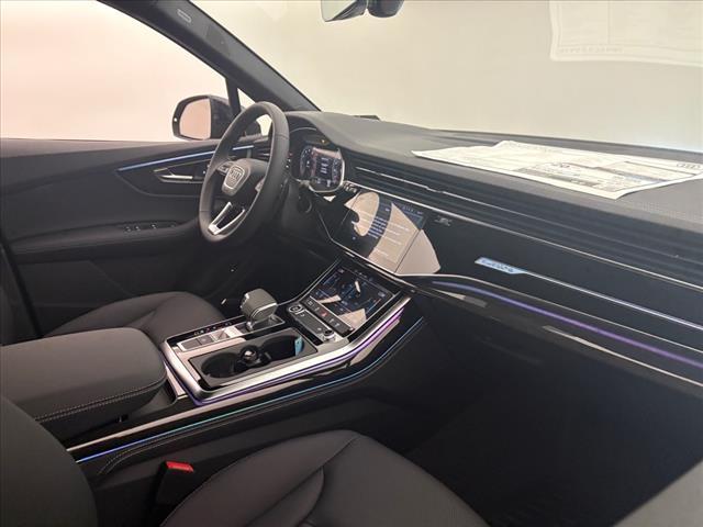 new 2025 Audi Q7 car, priced at $77,750