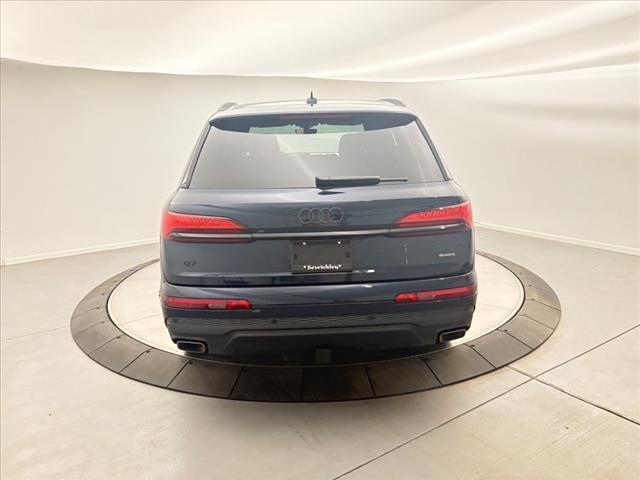 new 2025 Audi Q7 car, priced at $77,750
