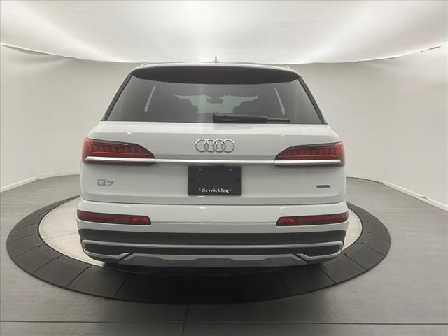 used 2024 Audi Q7 car, priced at $65,995