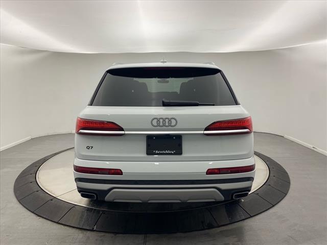 new 2025 Audi Q7 car, priced at $65,730