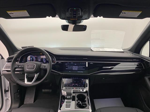 new 2025 Audi Q7 car, priced at $65,730