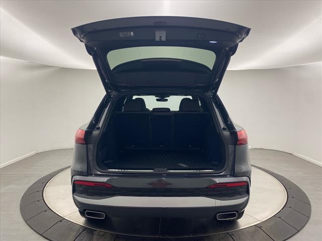 new 2025 Audi Q5 car, priced at $60,975