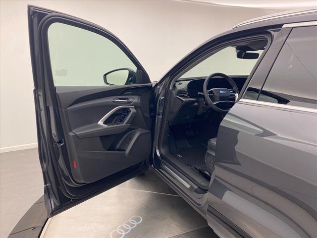 new 2025 Audi Q5 car, priced at $61,300