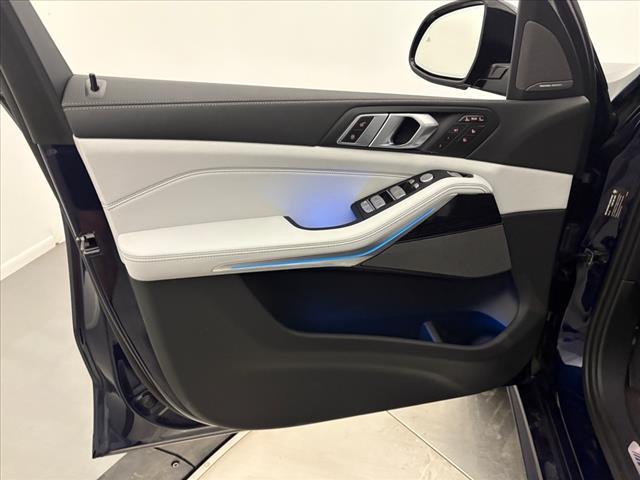 used 2025 BMW X7 car, priced at $92,995