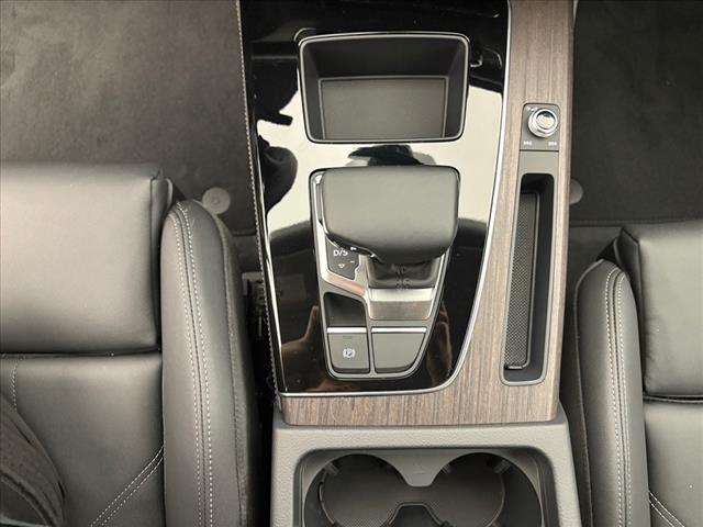 new 2025 Audi Q5 car, priced at $58,175