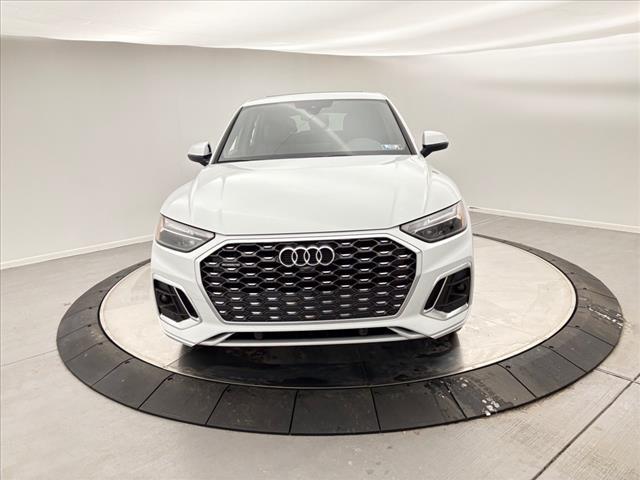 new 2025 Audi Q5 car, priced at $59,950