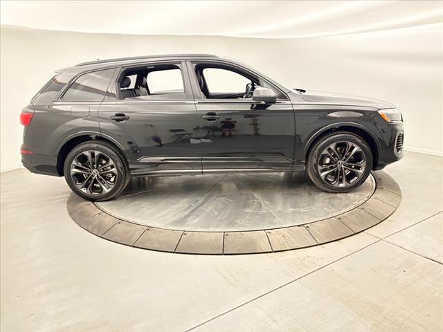 new 2025 Audi Q7 car, priced at $77,750