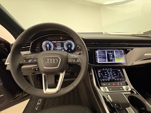 new 2025 Audi Q7 car, priced at $77,750