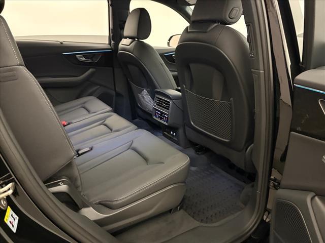 new 2025 Audi Q7 car, priced at $77,750