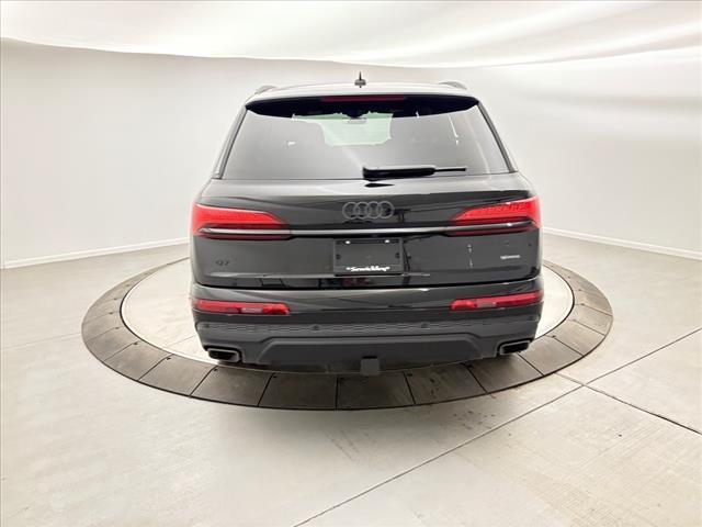 new 2025 Audi Q7 car, priced at $77,750