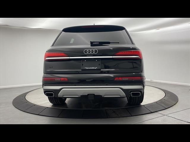 new 2025 Audi Q7 car, priced at $81,800