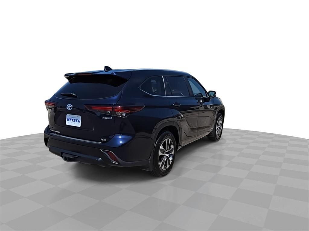 used 2024 Toyota Highlander Hybrid car, priced at $45,782
