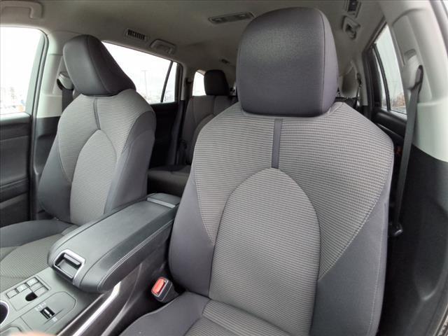 used 2023 Toyota Highlander car, priced at $32,500