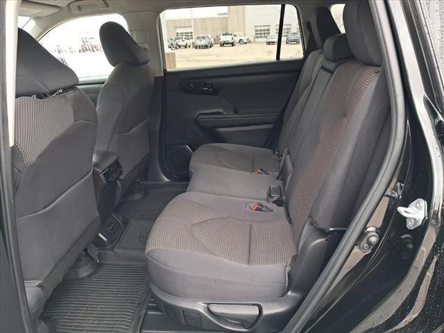 used 2023 Toyota Highlander car, priced at $32,500