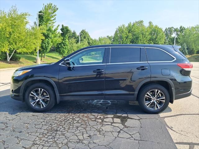 used 2019 Toyota Highlander car, priced at $23,995