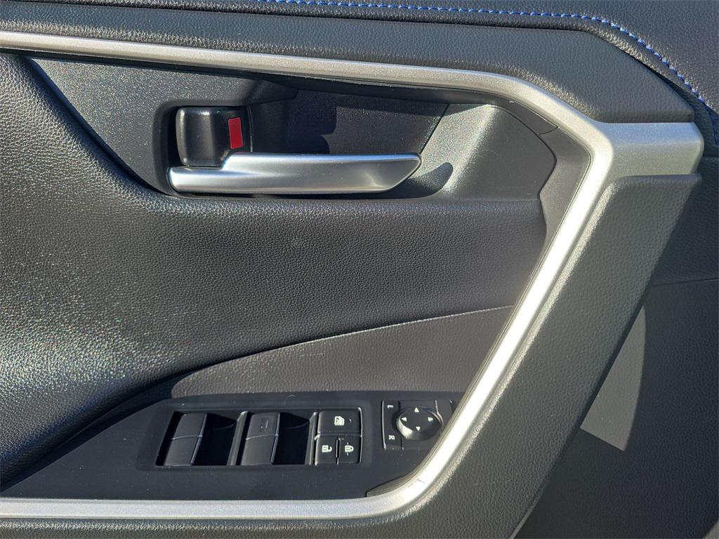 used 2020 Toyota RAV4 Hybrid car, priced at $28,611