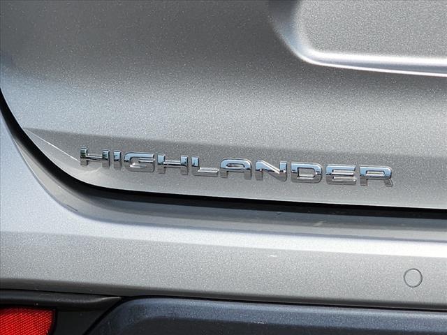 used 2023 Toyota Highlander Hybrid car, priced at $53,801