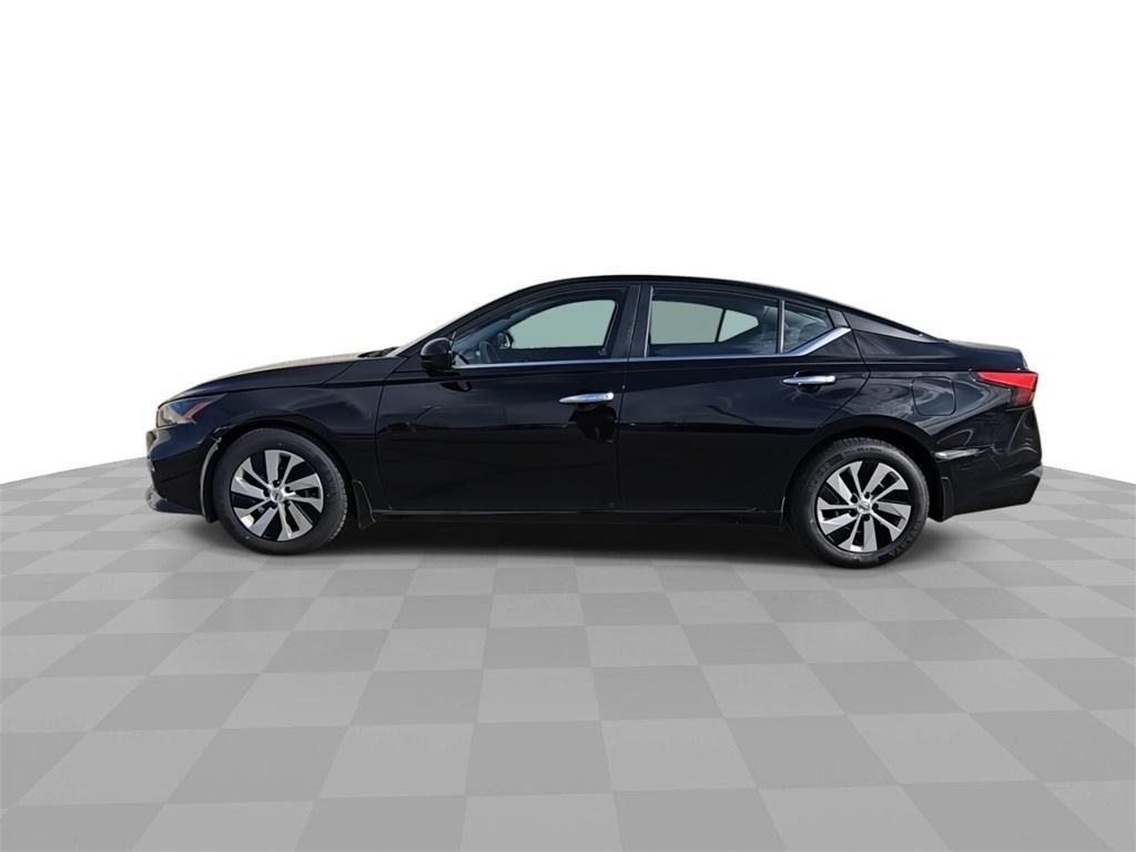 used 2022 Nissan Altima car, priced at $17,617
