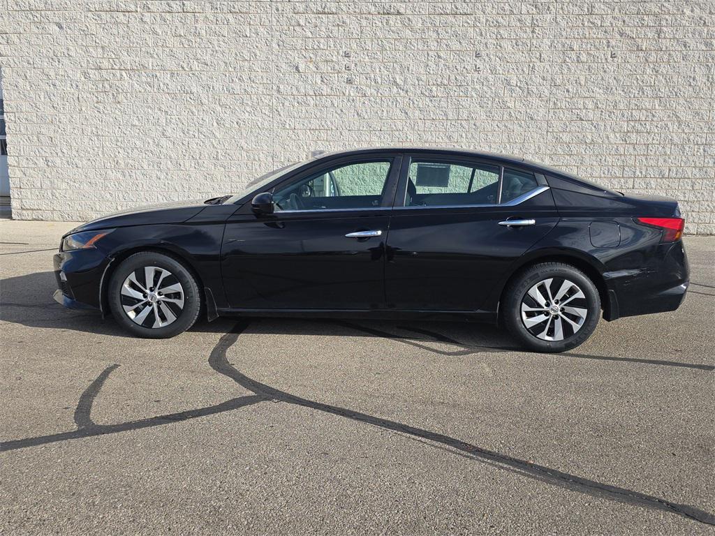used 2022 Nissan Altima car, priced at $17,617