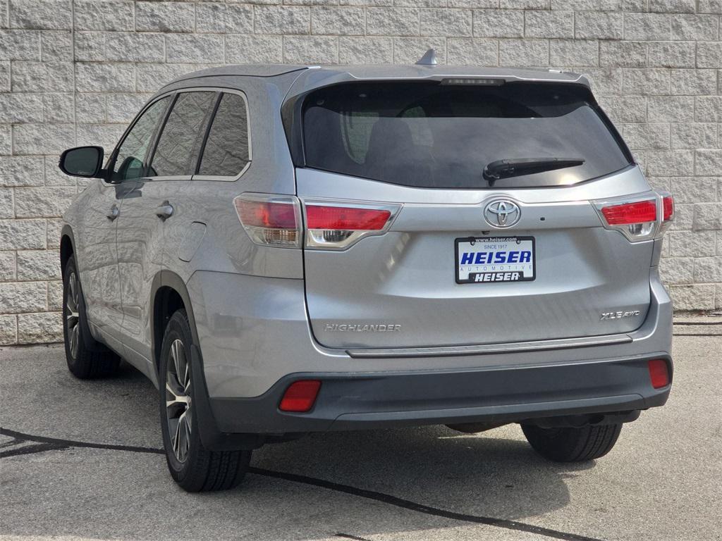 used 2016 Toyota Highlander car, priced at $16,777