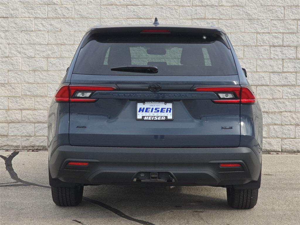 used 2025 Toyota Grand Highlander car, priced at $47,134