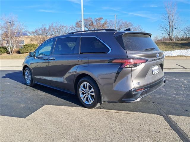 used 2022 Toyota Sienna car, priced at $44,129