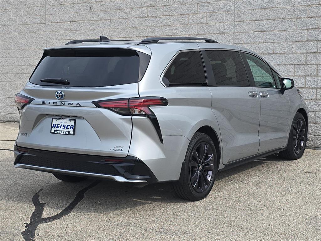 used 2022 Toyota Sienna car, priced at $42,720
