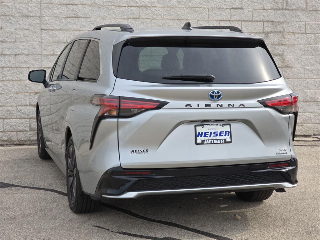 used 2022 Toyota Sienna car, priced at $42,720