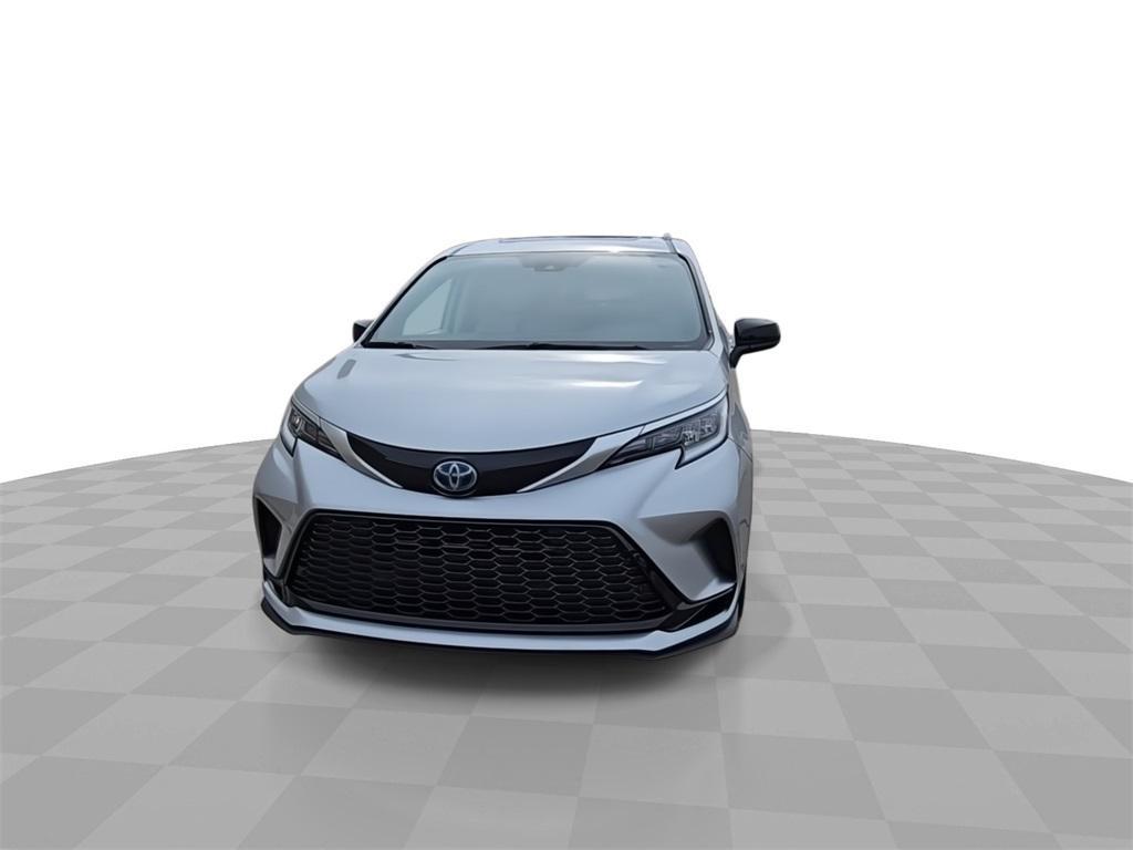 used 2022 Toyota Sienna car, priced at $42,720