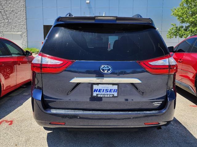 used 2019 Toyota Sienna car, priced at $34,674