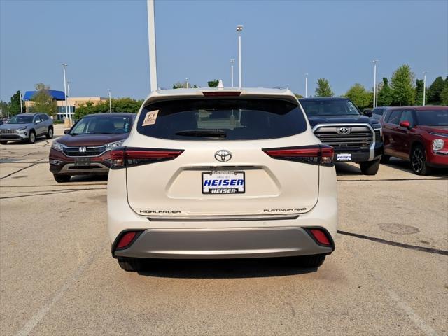 used 2021 Toyota Highlander car, priced at $43,479