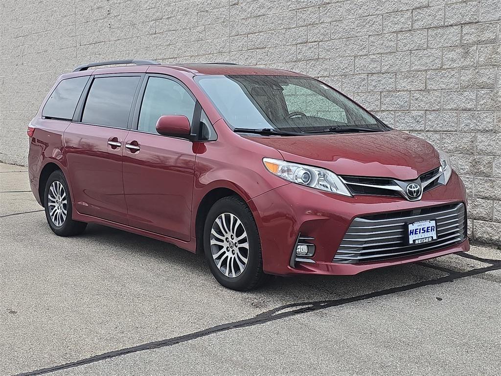 used 2020 Toyota Sienna car, priced at $26,783